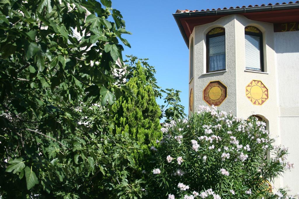 Apartments Nea Rovinj Eksteriør billede